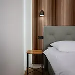 Apartman And *