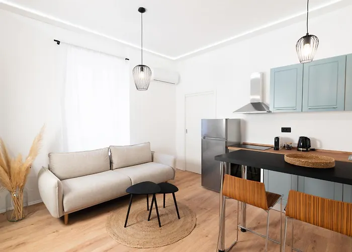 And דירה זאדאר