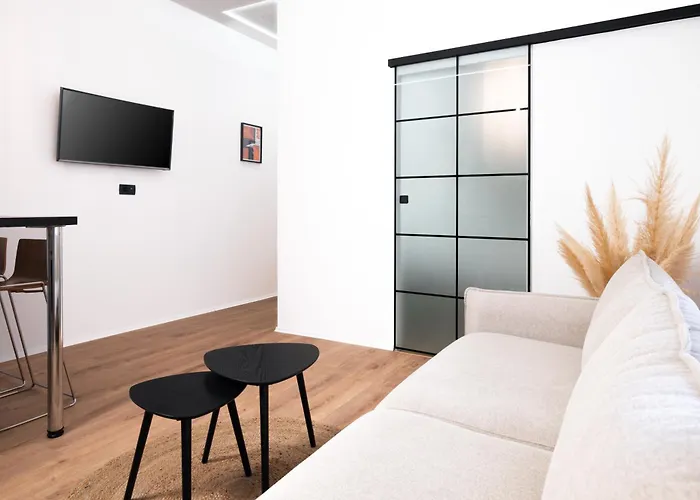 Апартаменты And